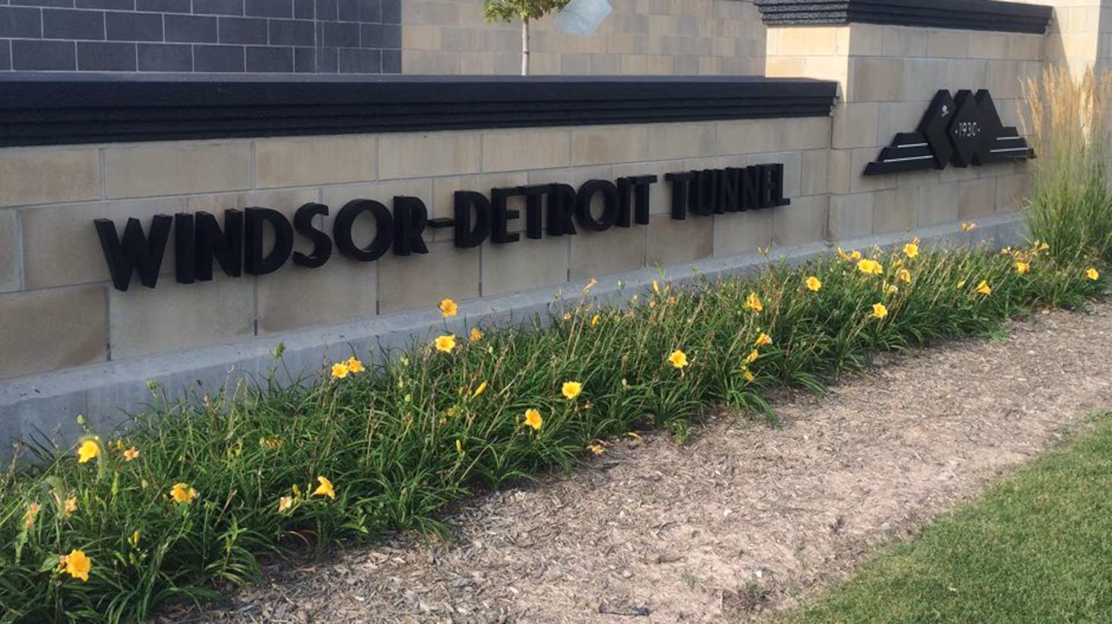 Windsor-Detroit Tunnel remains open during Grand Prix weekend, motorists encouraged to plan ahead
